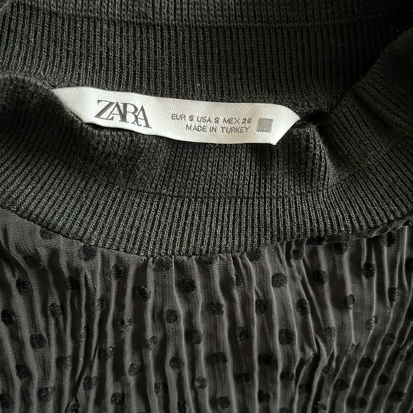 Zara sheer black polka dot short sleeve blouse, NWT, size S - Picture 6 of 8